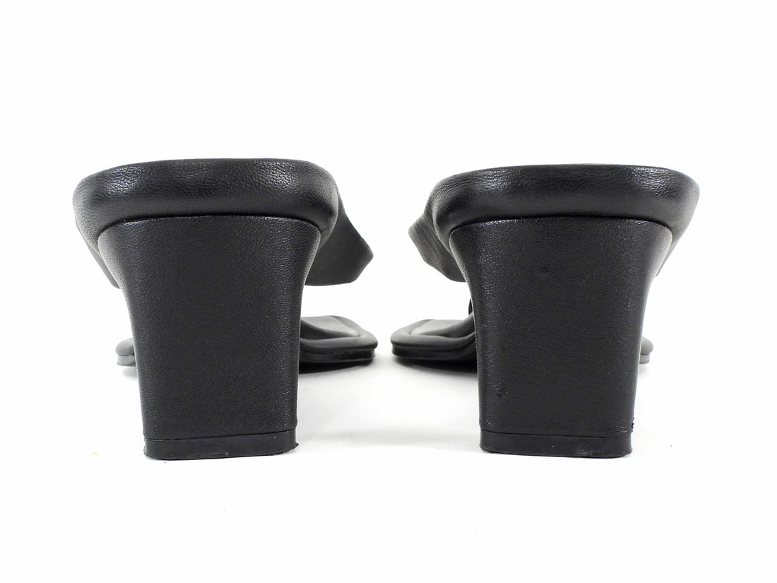 St Agni Black Leather Square Toe Mid Heel Thong Sandals - 39