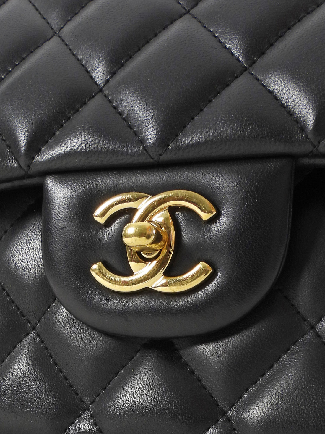 Chanel Black Chanel Classic Lambskin Jumbo Double Flap Bag GHW