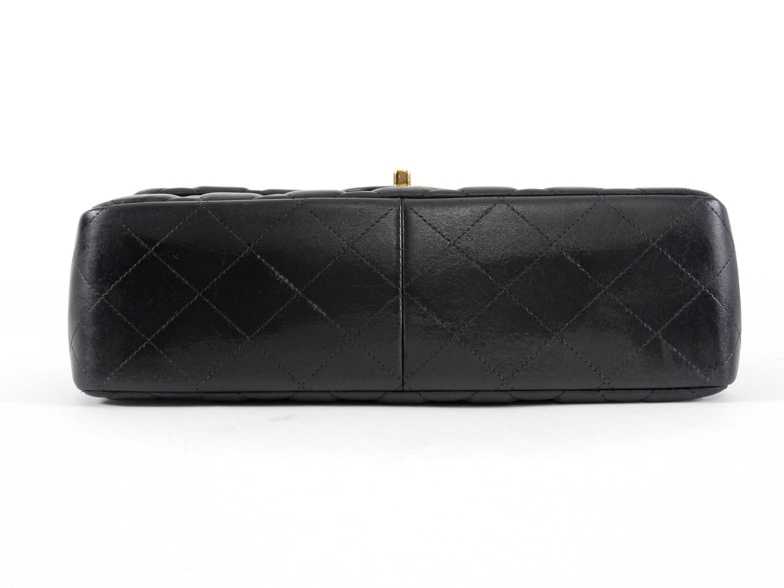 Chanel Black Chanel Classic Lambskin Jumbo Double Flap Bag GHW
