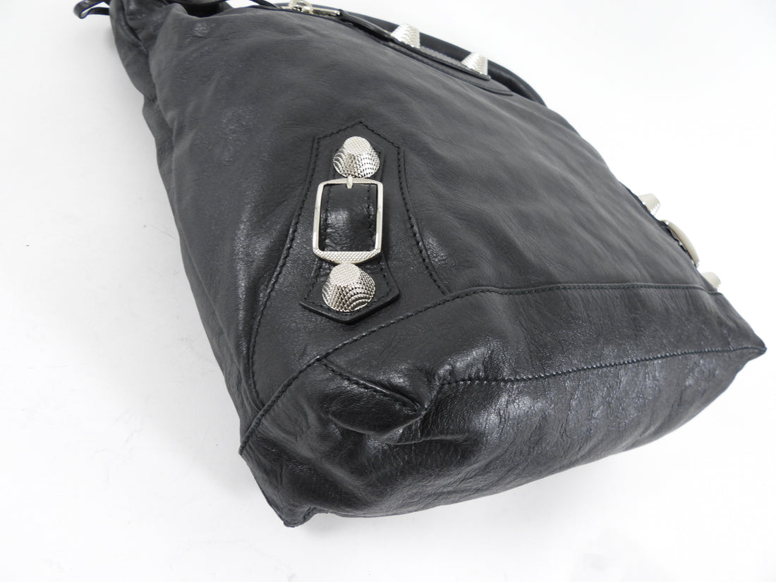 Balenciaga Black Leather Giant Day Shoulder Hobo Bag SHW
