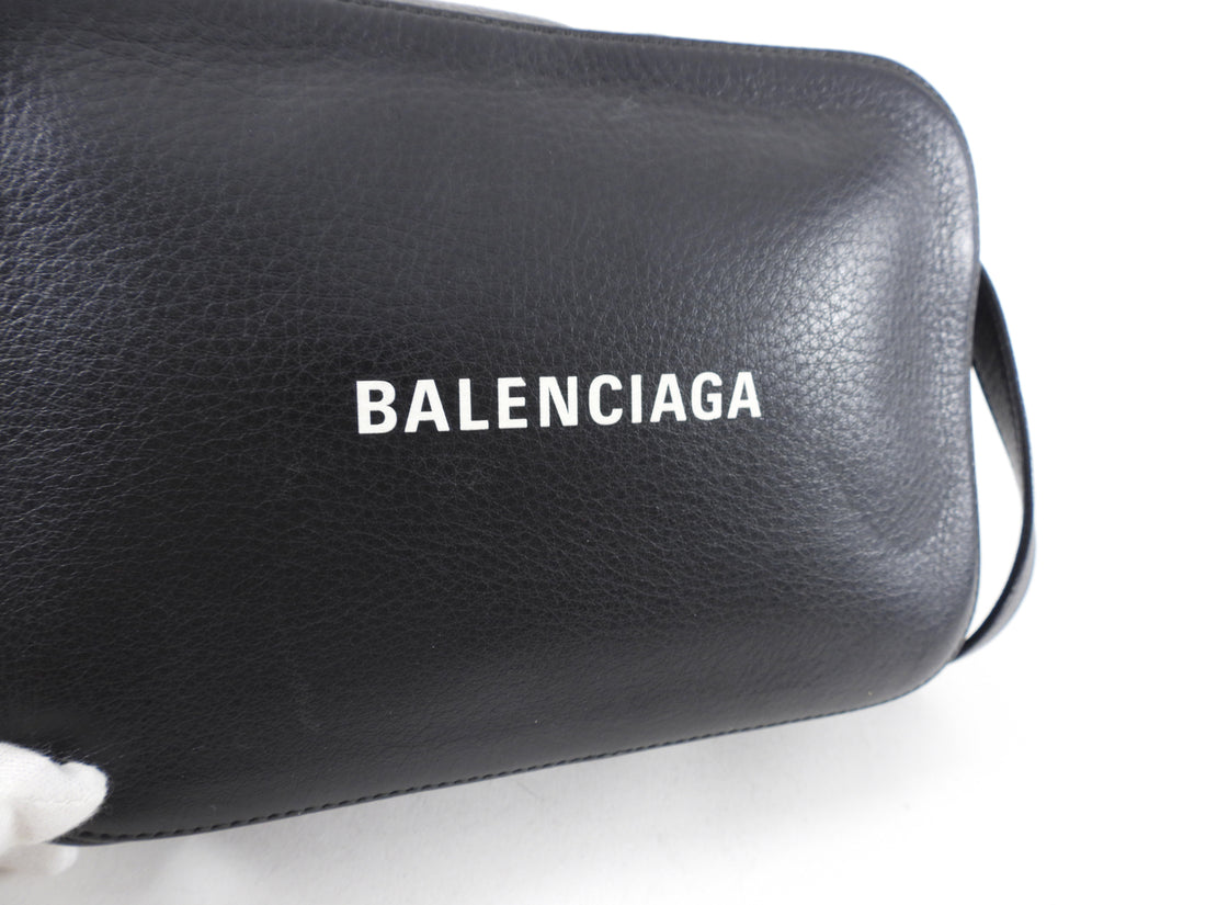 Balenciaga Black Leather Everyday Medium Camera Bag