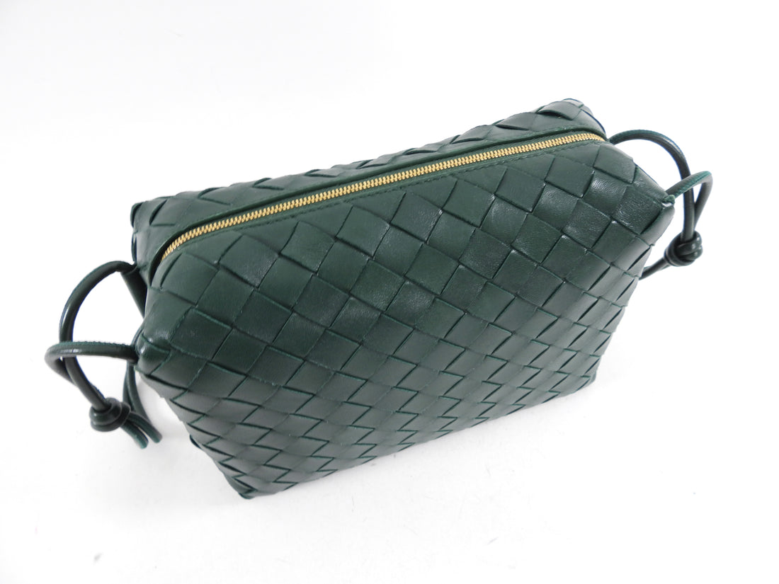 Bottega Veneta Green Intrecciato Leather Crossbody Bag