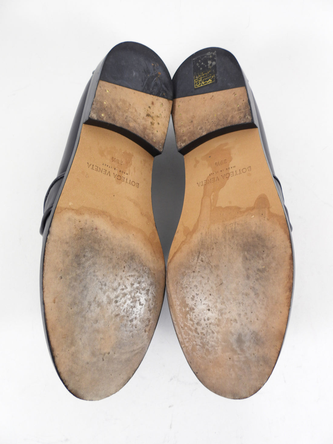 Bottega Veneta Black Leather and Gold Metal Astaire Loafer - 39.5