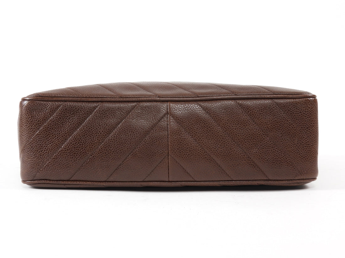 Chanel Brown Vintage 1991 Brown Caviar Leather Chevron Quilted Jumbo Camera Bag