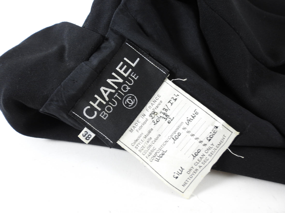 Chanel Vintage 1980's Black Wool Blazer with Large CC Leather Buttons - FR38 / S