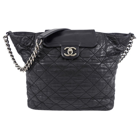 Chanel Black Quilted Aged Leather In The Mix Chain Tote Bag