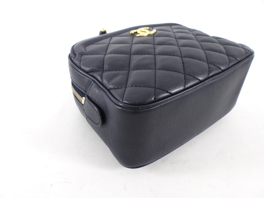 Chanel Dark Navy Blue Quilted CC Extra Pocket Vanity Case Bag