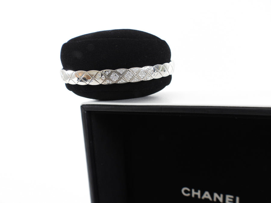 Chanel Coco Crush 18k White Gold and Diamond Bracelet - M