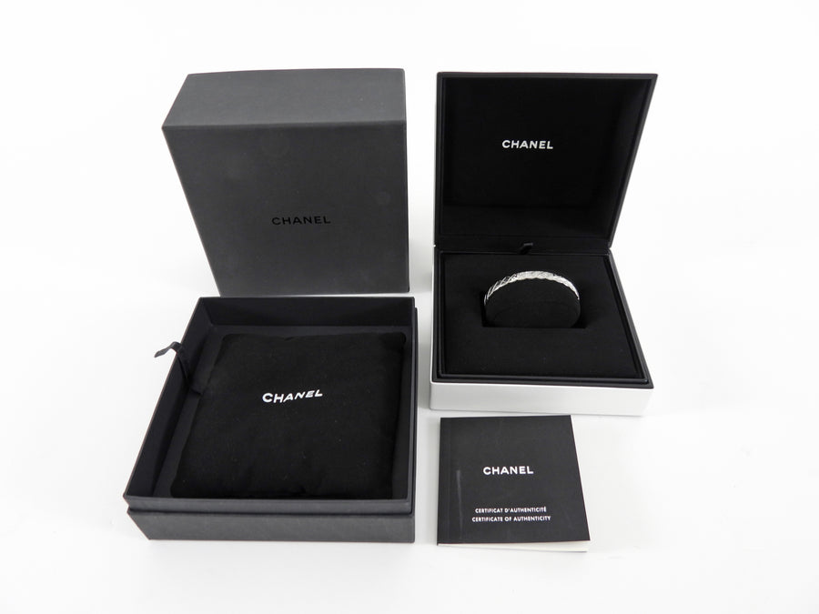 Chanel Coco Crush 18k White Gold and Diamond Bracelet - M