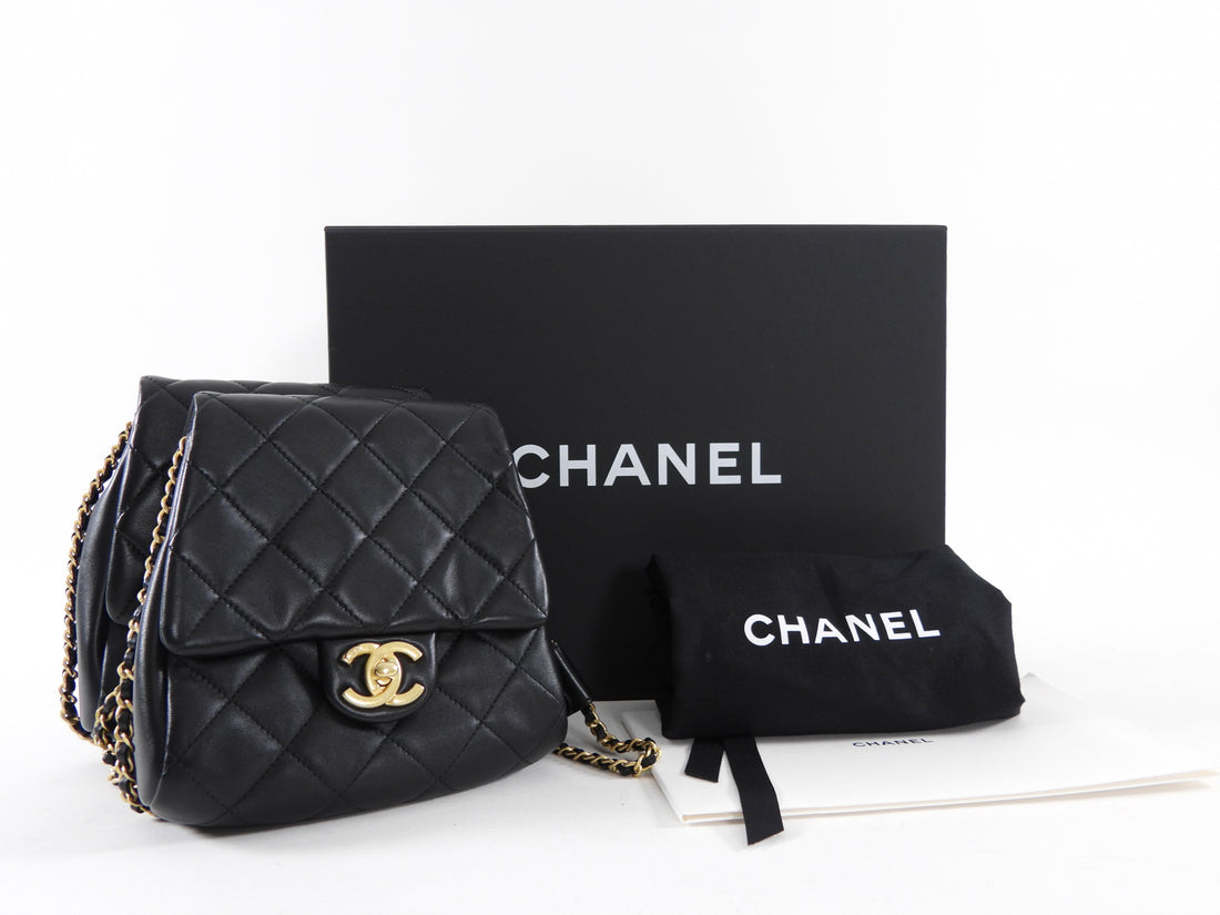 Chanel 19S Runway Black Quilted Lambskin Flap Double Side Pack Bags