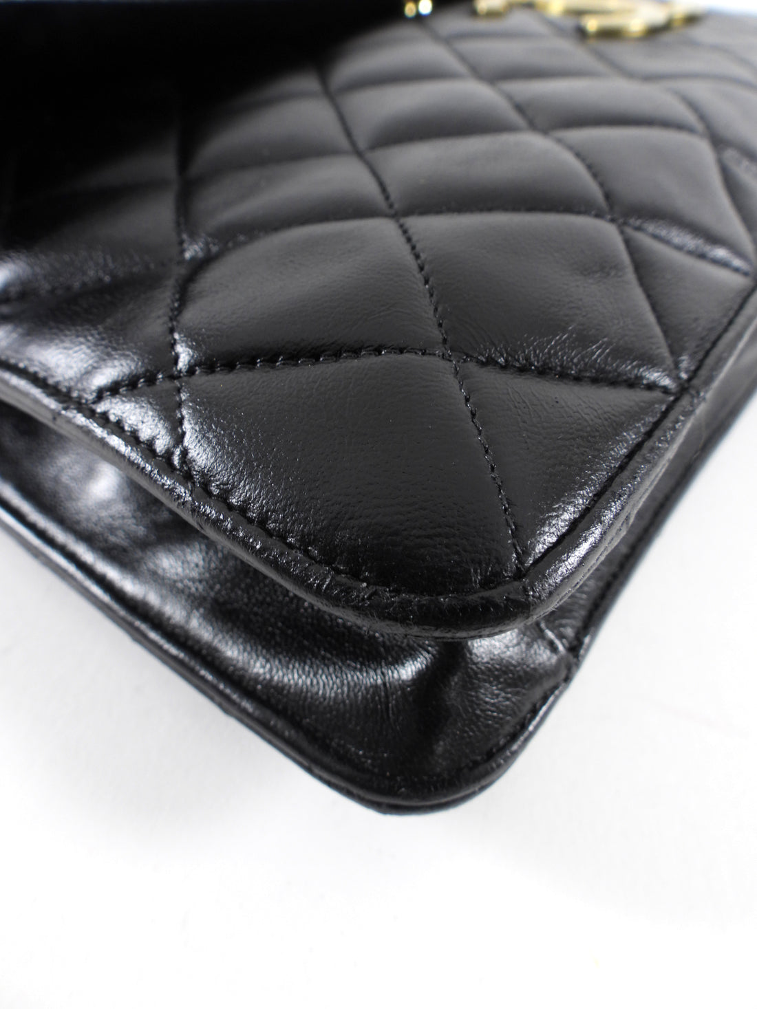 Chanel Vintage 1989 XXL CC Logo Quilted Chain Flap Clutch Bag