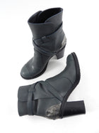 Chanel Grey Leather Cap Heel Ankle Boot - 39 / 8