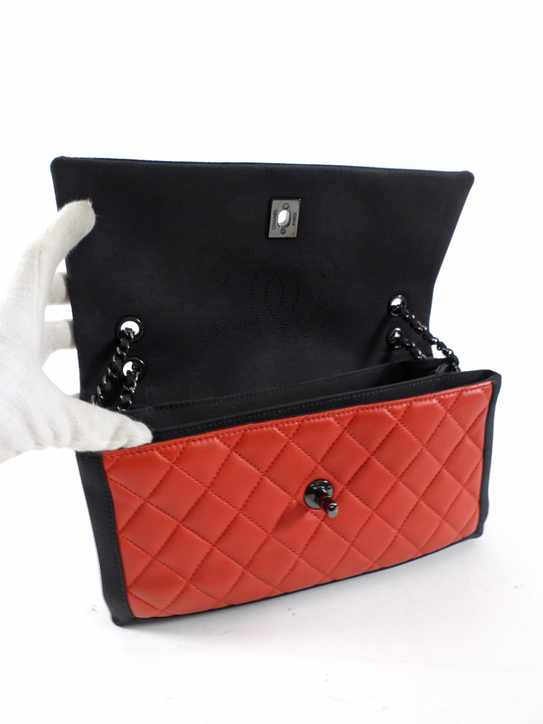 Chanel Red Quilted Leather Grosgrain Trim Chain Flap Bag