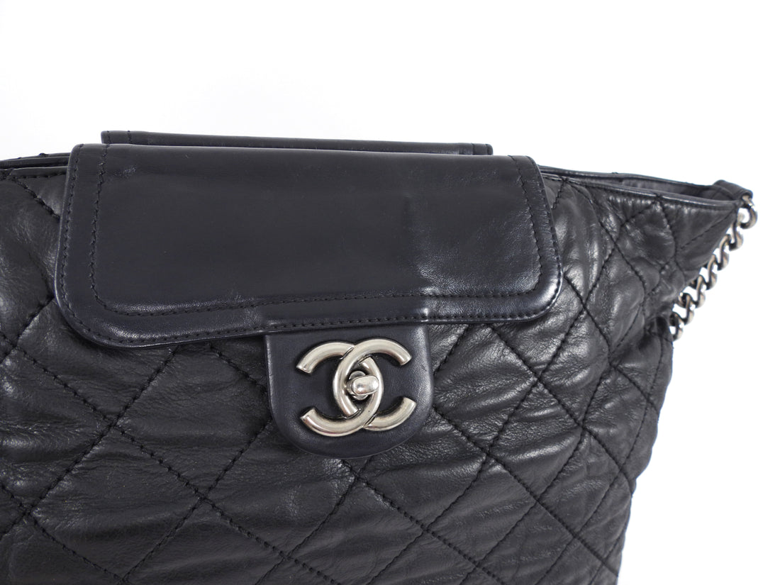 Chanel Black Quilted Aged Leather In The Mix Chain Tote Bag