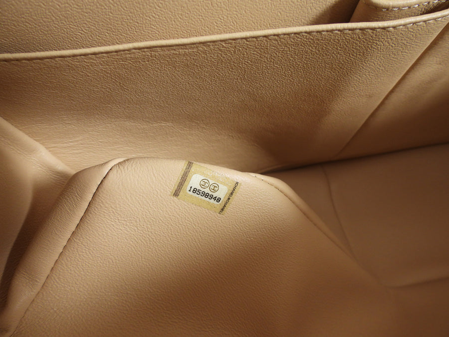 Chanel Beige Lambskin Jumbo Classic Double Flap Bag GHW
