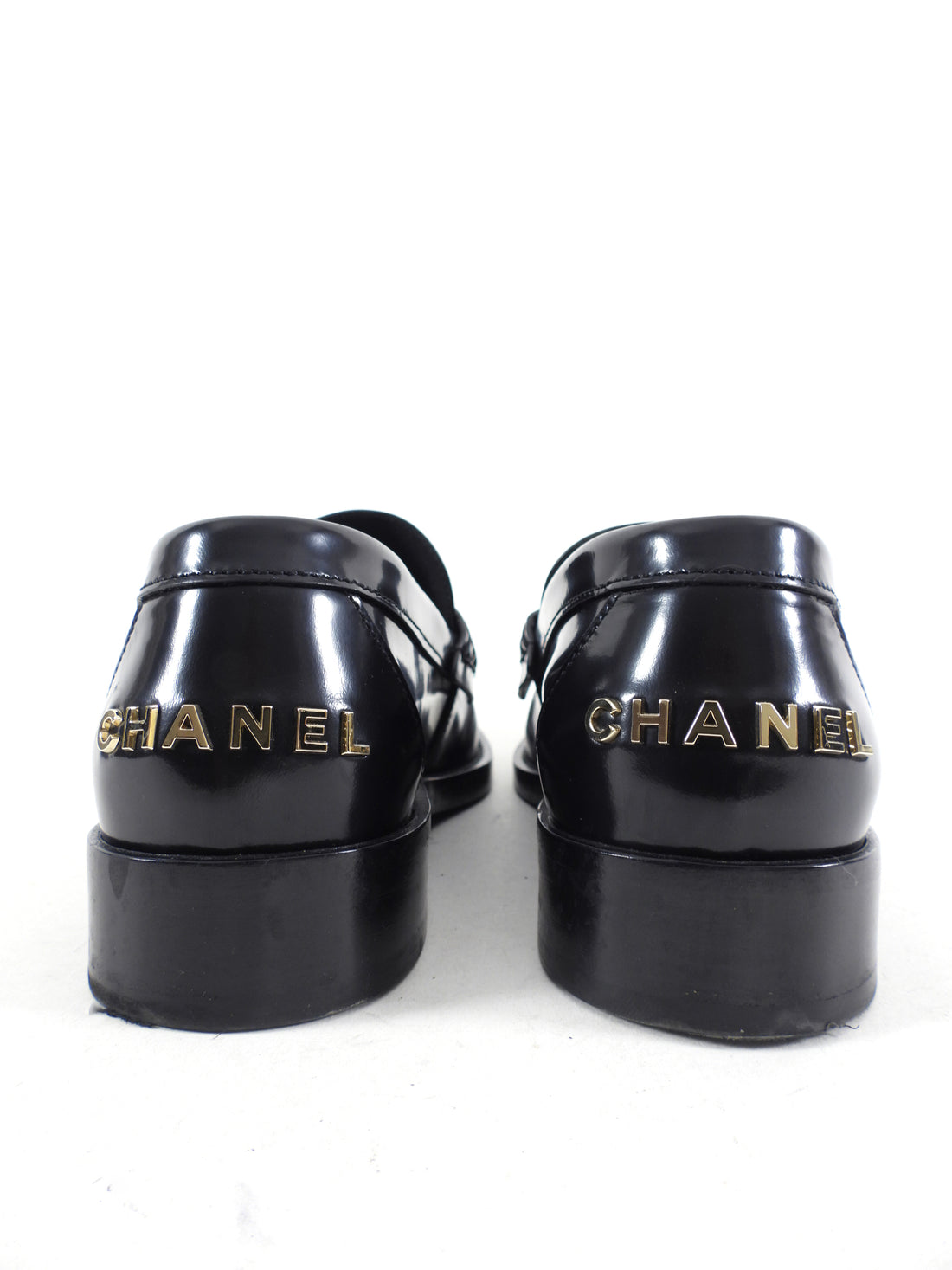 Chanel Black Gloss Leather Logo Loafer - 37