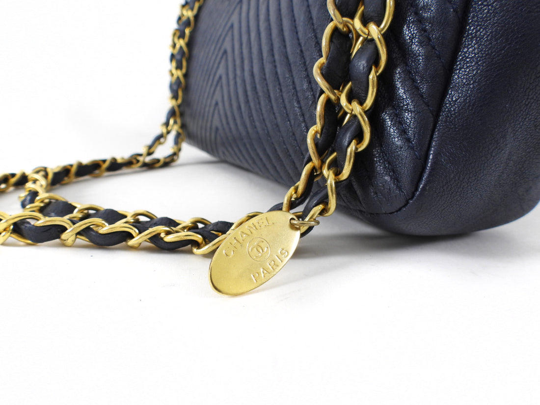 Chanel Surpique Chevron Navy Quilted Leather Medium Flap Bag