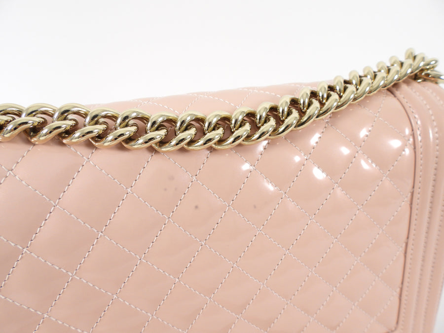 Chanel Iridescent Nude Pink Patent New-Medium Boy Bag GHW