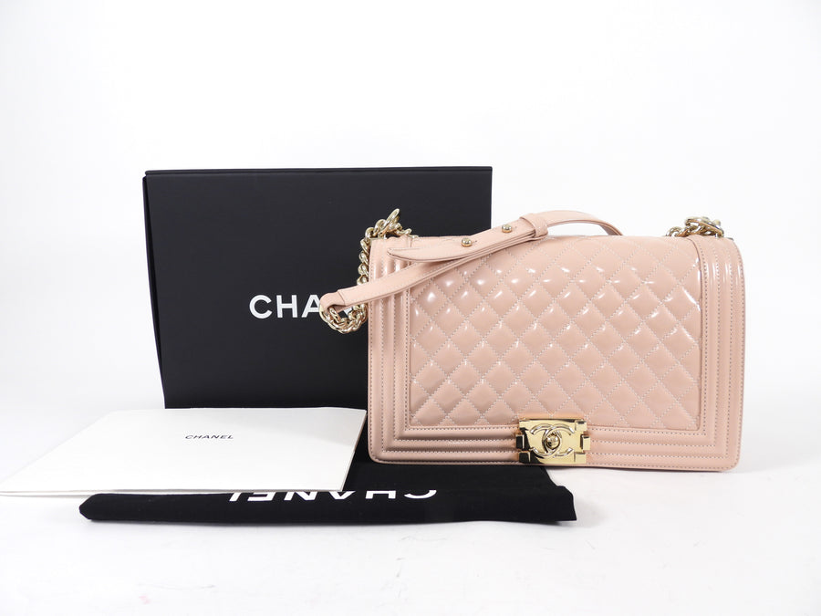 Chanel Iridescent Nude Pink Patent New-Medium Boy Bag GHW