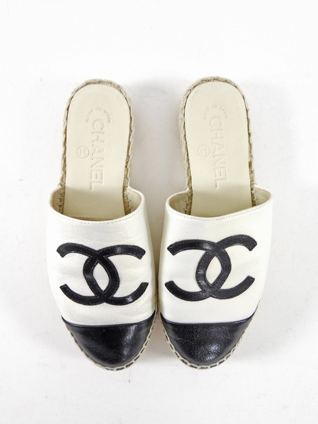 Chanel Black and White CC Cap Toe Flat Espadrille Slides - 34
