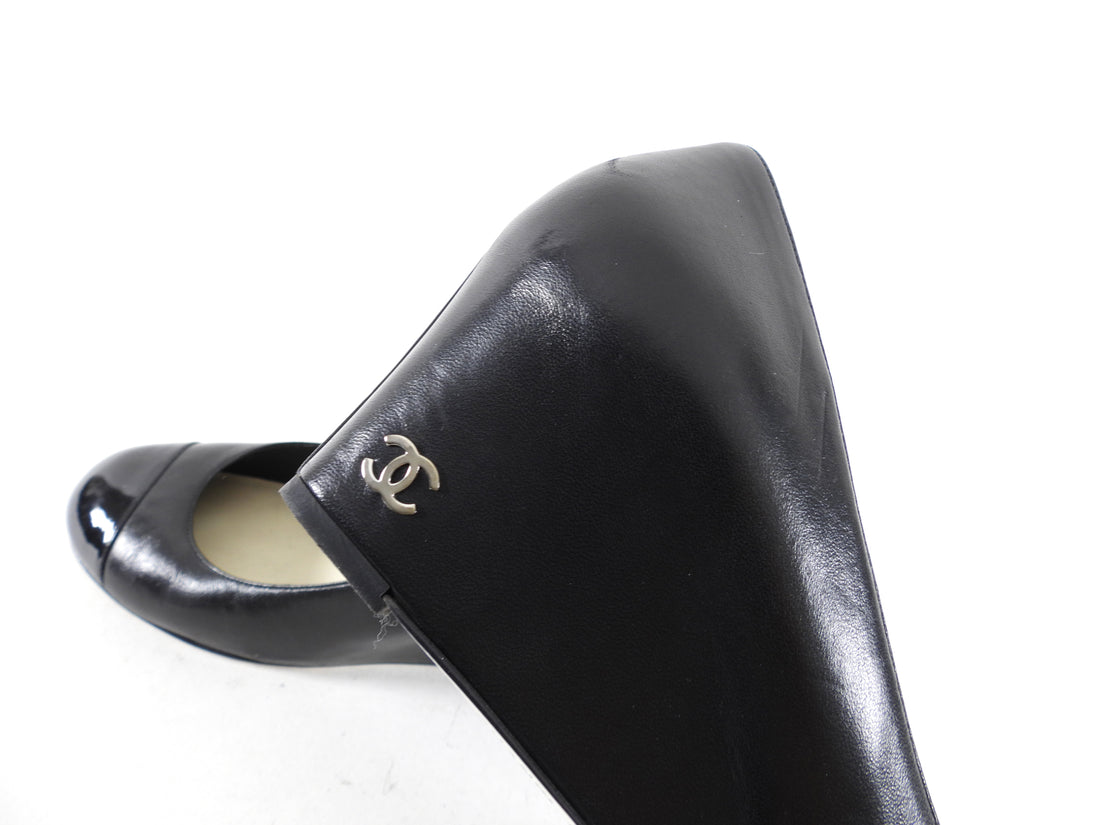 Chanel Black Leather and Patent Cap Toe Wedge Shoes - 38