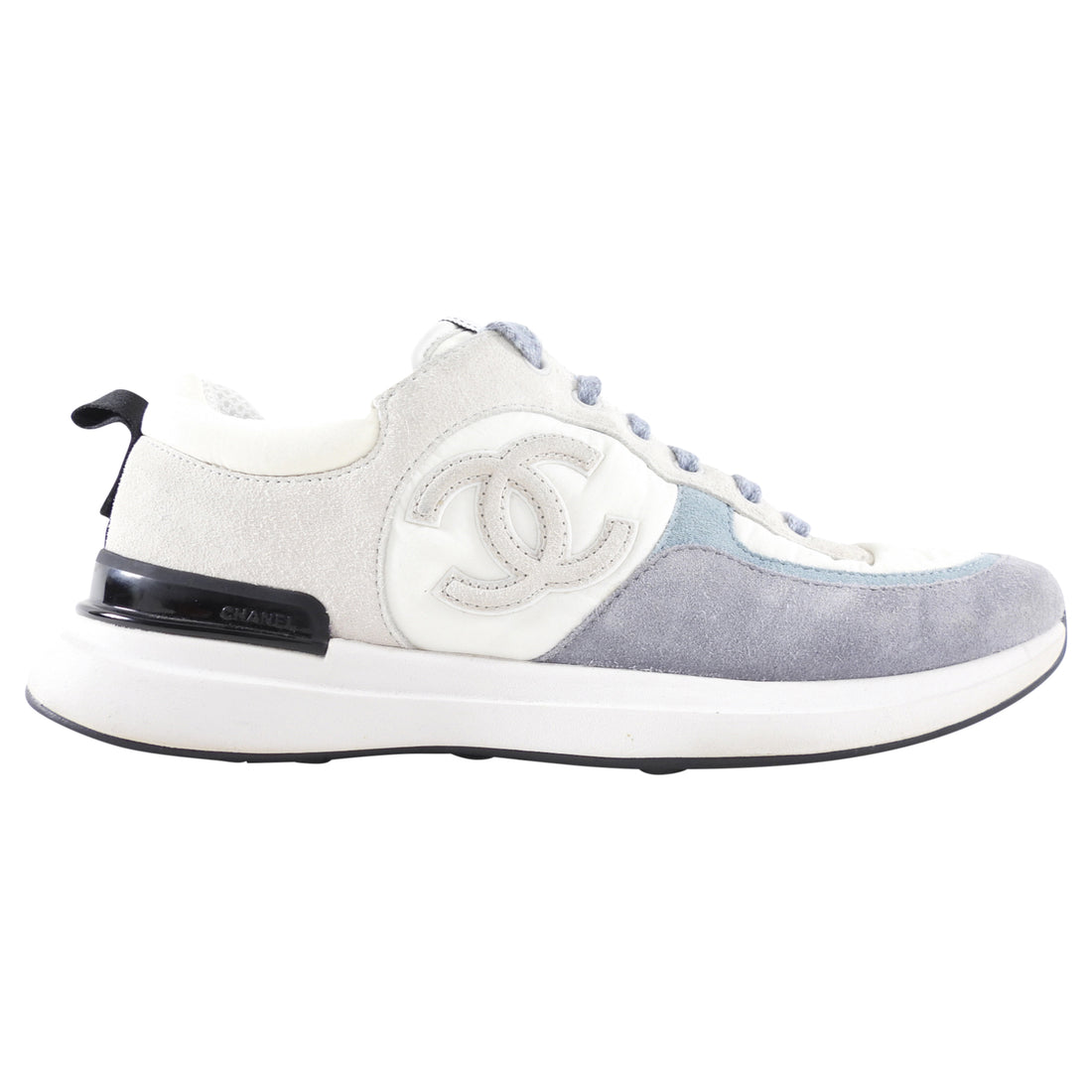Chanel 22C White Blue Grey Nylon and Suede Interlocking CC Sneakers - 40