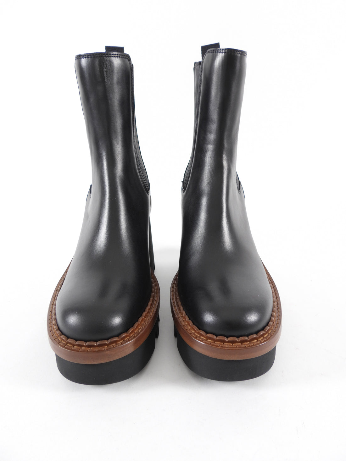 Chloe Black Leather Owena Track Sole Ankle Boot - 37
