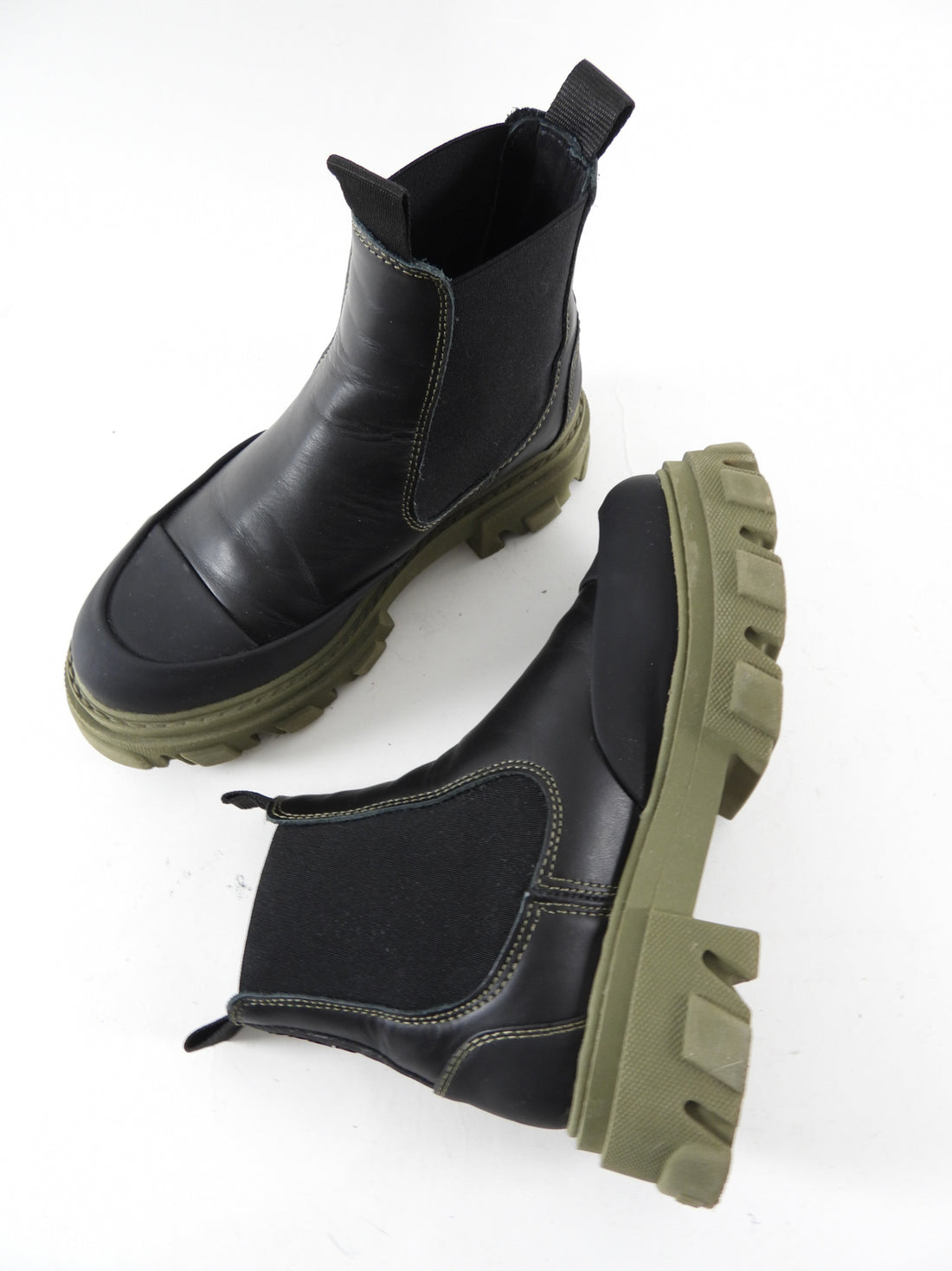 Ganni Black Leather and Green Track Sole Ankle Boots - 36