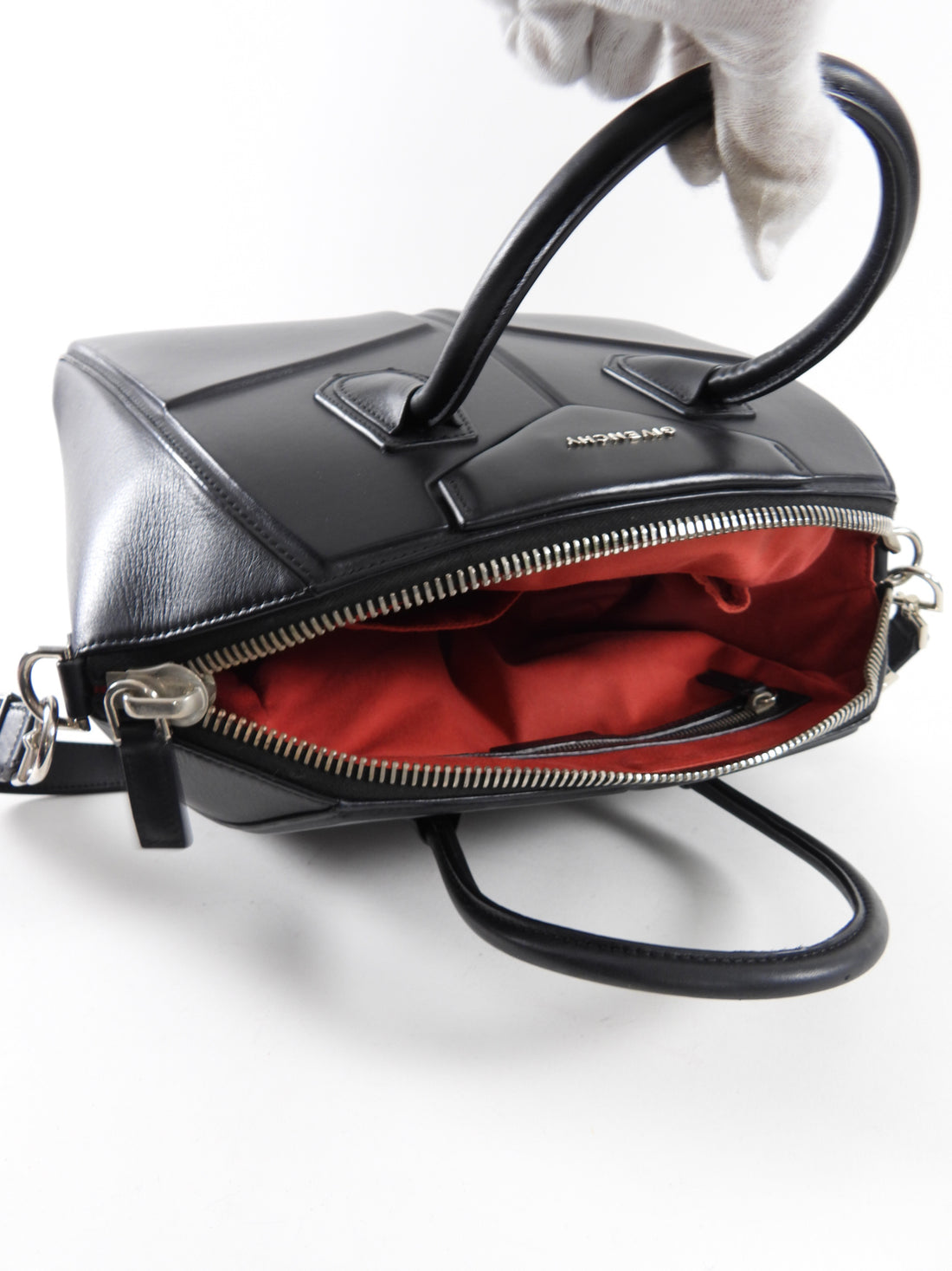 Givenchy Black Leather 3D Animation Large Antigona Bag