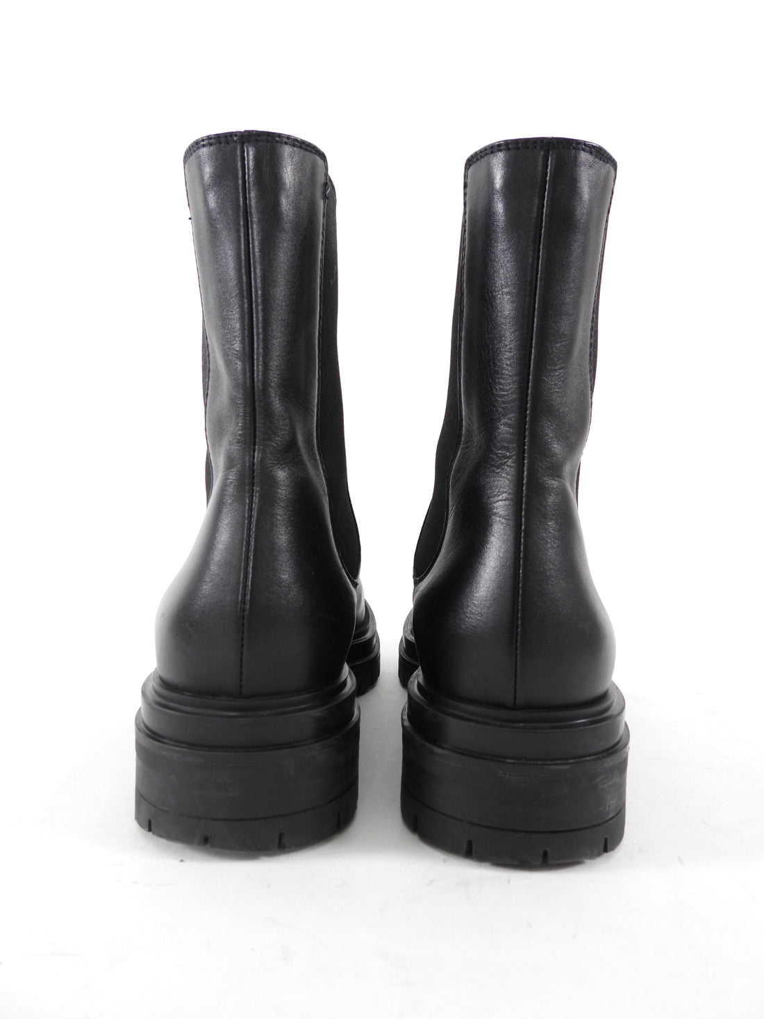 Gianvito Rossi Black Leather Lug Ankle Boot - 37 / 6.5
