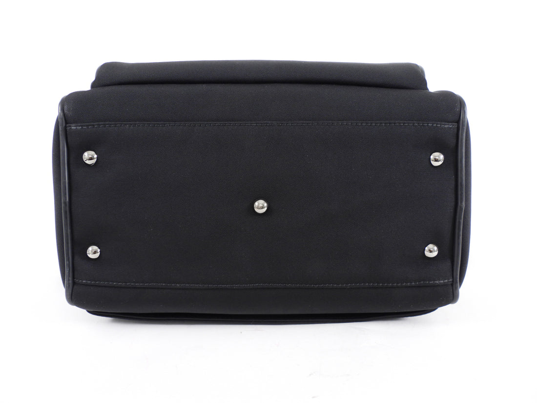 Gucci Vintage Early 2000's Black Nylon Beauty Case Bag