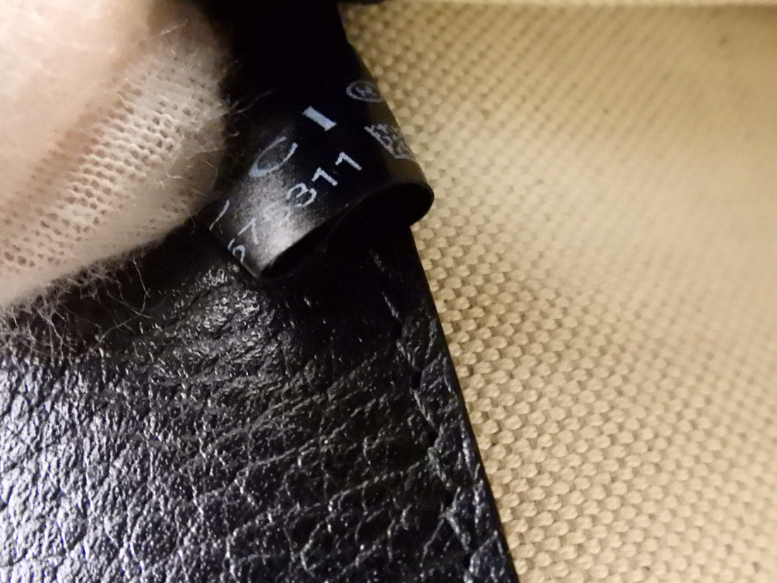 Gucci Black Leather Medium Crystal Dionysus Chain Bag