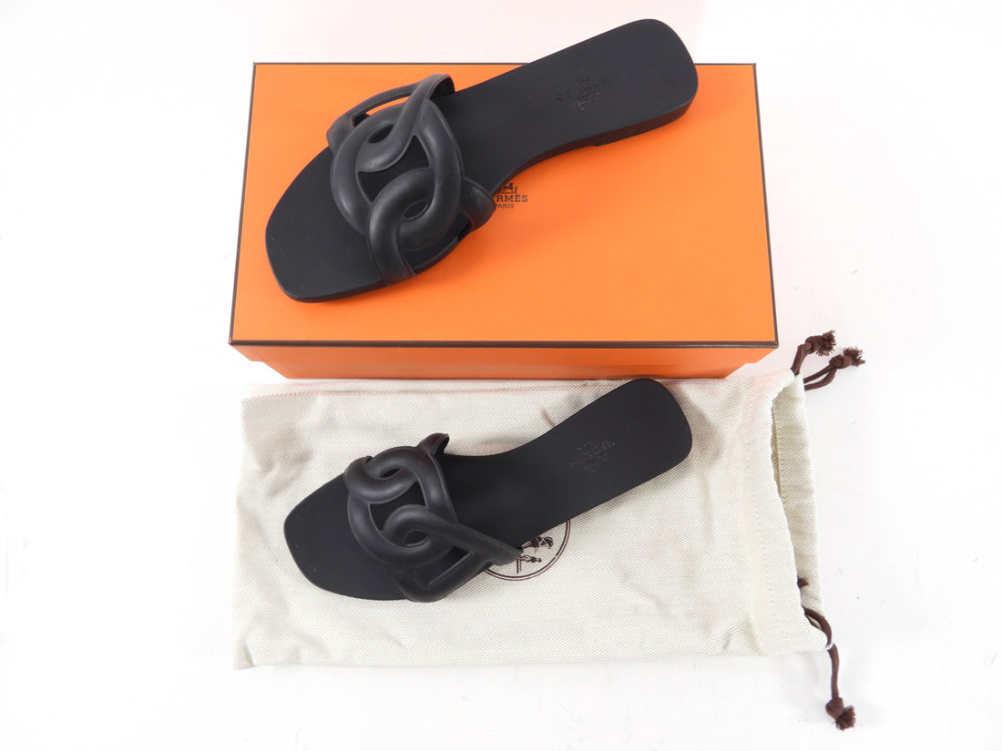 Hermes Black Rubber Aloha Sandal - 38 / 8