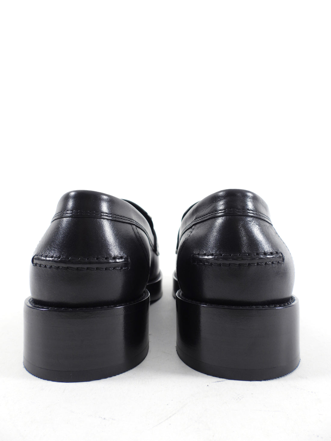 Hermes Black Leather Hot Loafer with Kelly Turn Lock - 37.5