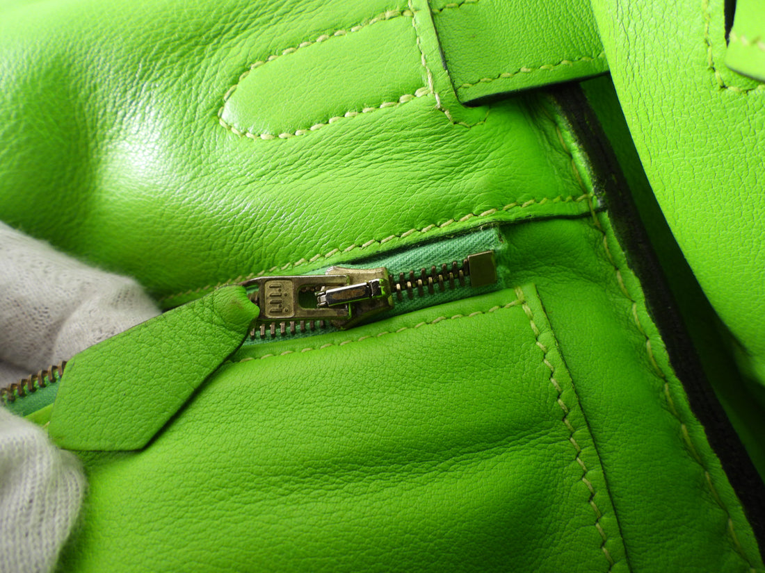 Hermes Vintage 1997 Apple Green Gulliver Leather Kelly 32cm Bag GHW