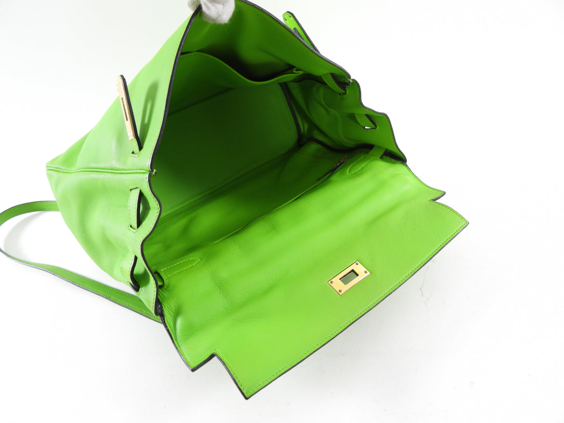 Hermes Vintage 1997 Apple Green Gulliver Leather Kelly 32cm Bag GHW
