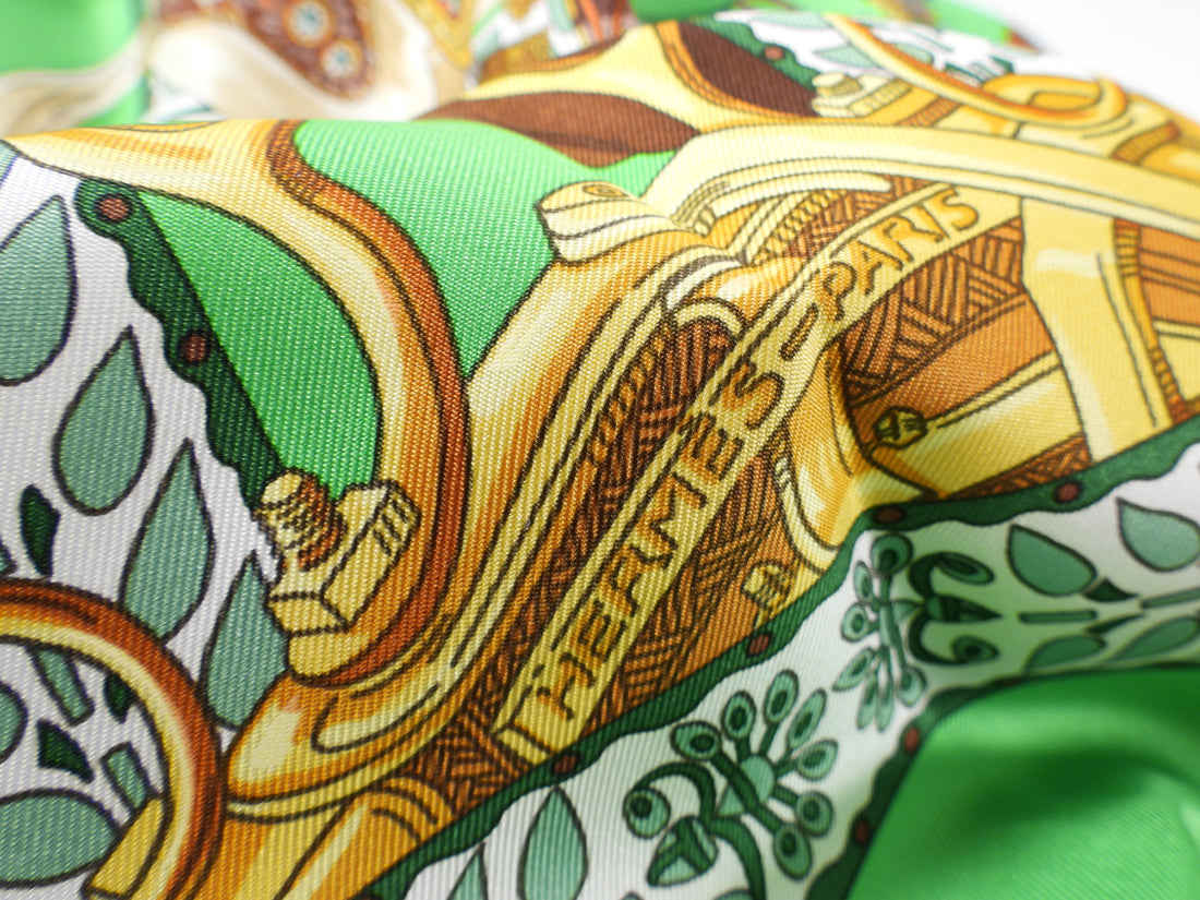 Hermes Green and brown La Danse du Cheval Marwari 90cm Silk Scarf