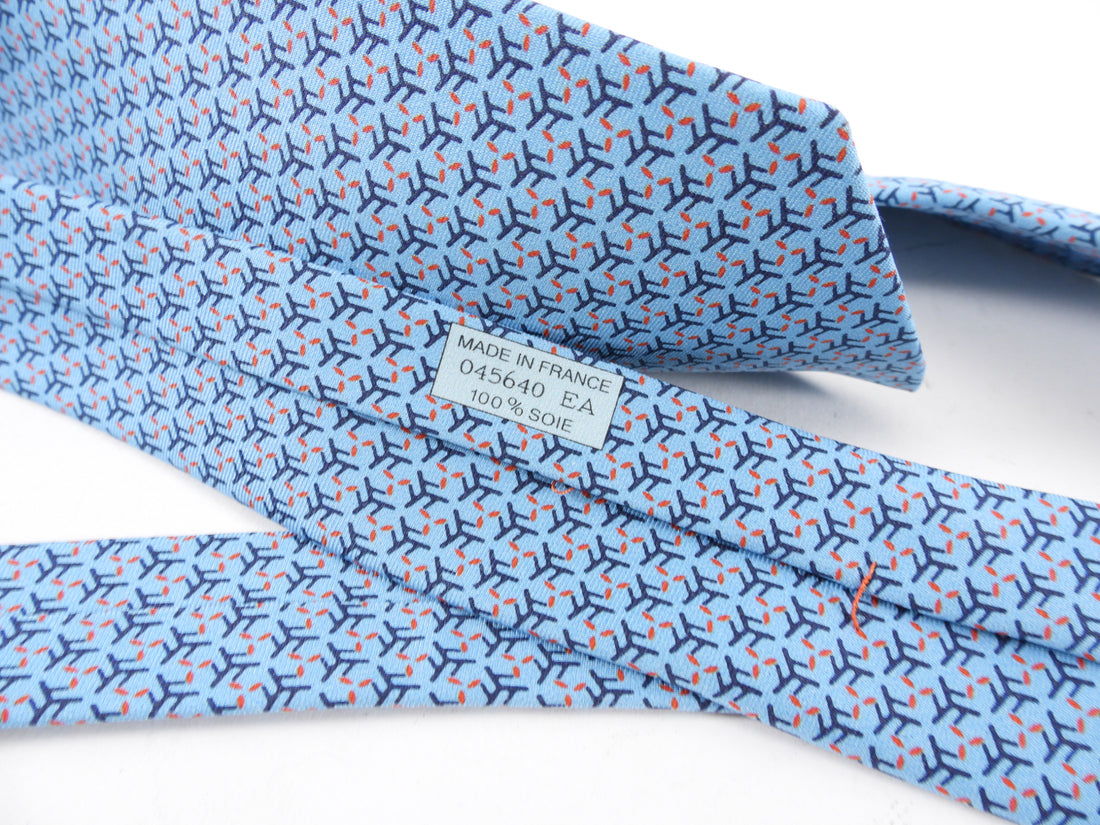 Hermes Light Blue Silk Pattern Tie