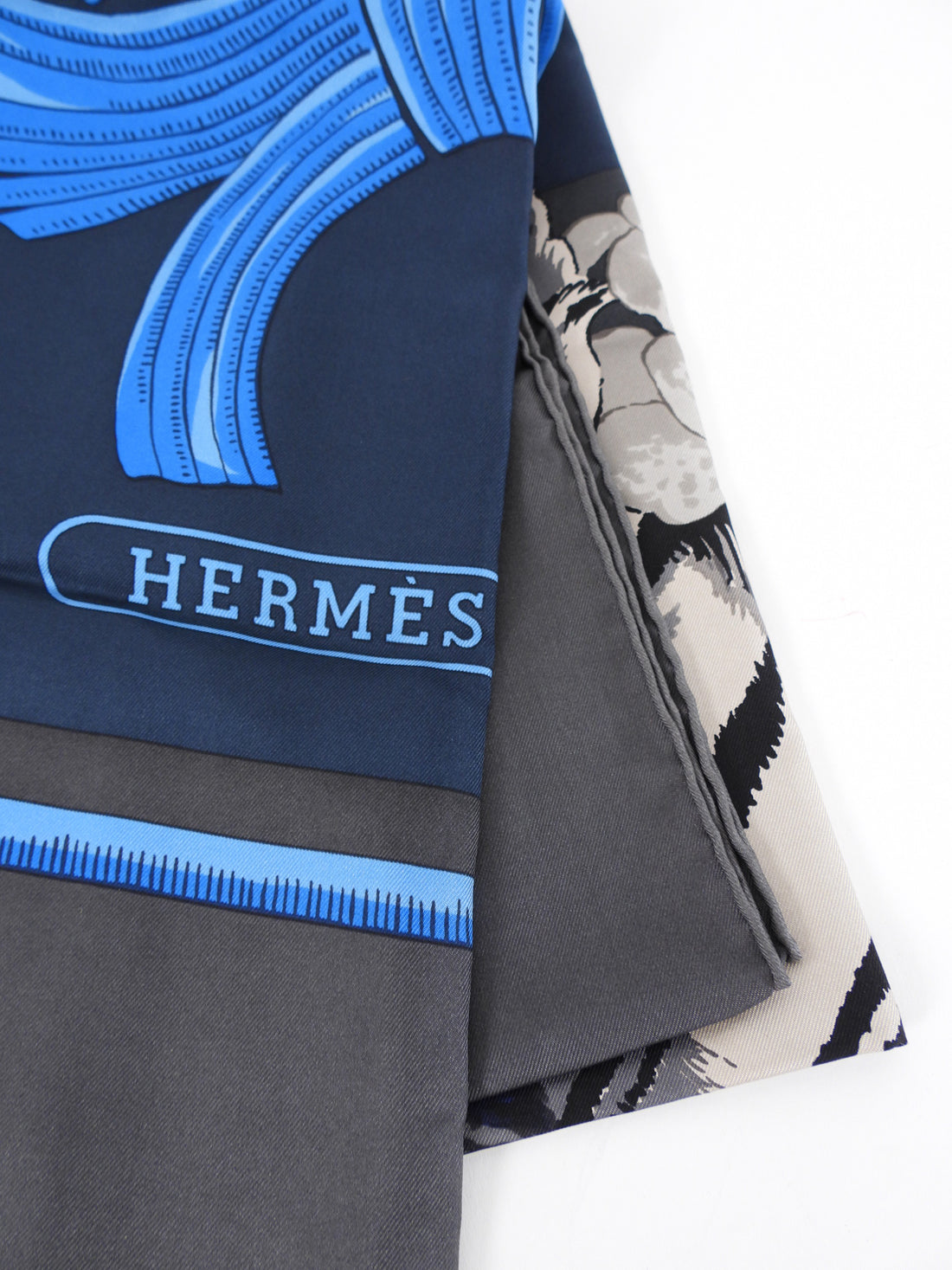 Hermes Silk Twill 140cm Giant Shawl Scarf Tigre Royal Blue Graphite, Beige