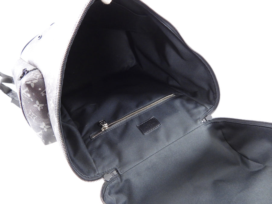 Louis Vuitton Black Alpha Backpack Monogram Galaxy Limited Edition Bag I MISS YOU VINTAGE Louis Vuitton Black Alpha Backpack Monogram Galaxy Limited Edition Bag I MISS YOU VINTAGE