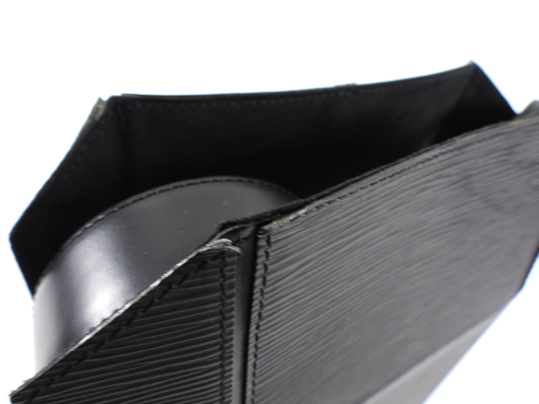 Louis Vuitton Vintage Black Epi Leather Sac Seau Bag