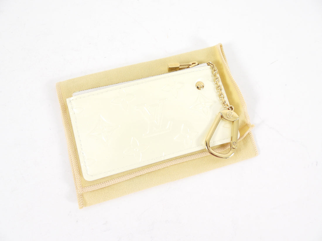 Louis Vuitton Ivory Perle Vernis Monogram Zip Key Pouch