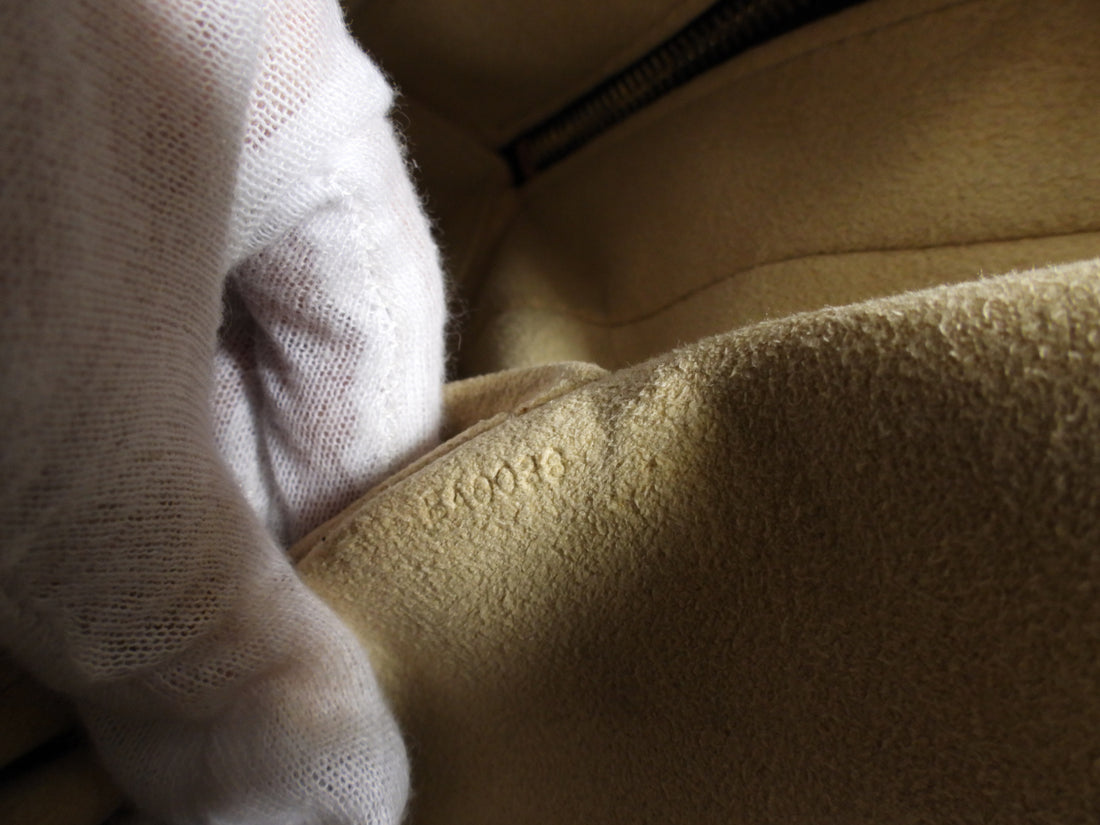 Louis Vuitton Manhattan GM Monogram Coated Canvas Handbag