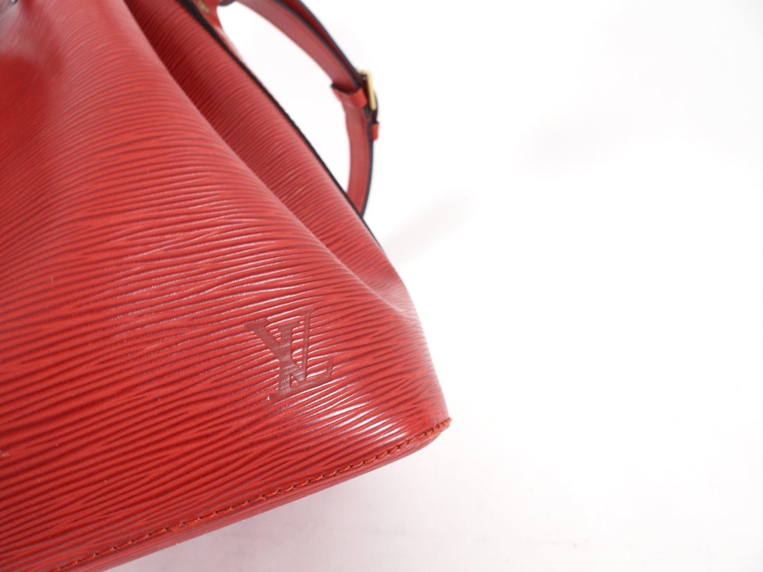 Louis Vuitton Vintage 1995 Red Epi Leather Noe MM Bucket Bag