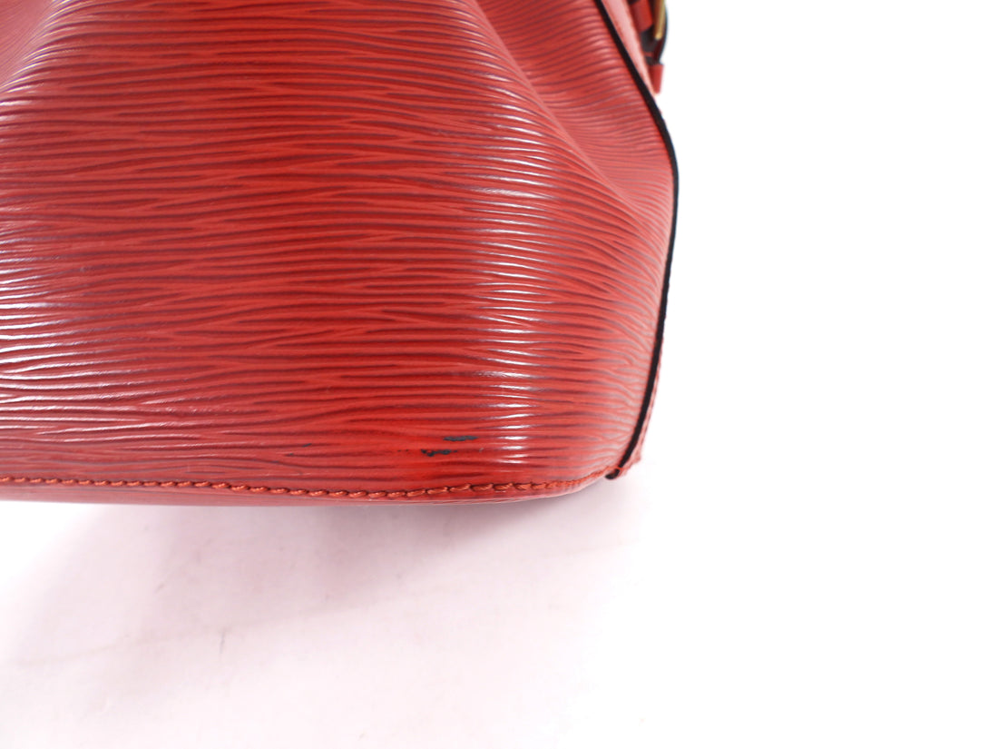 Louis Vuitton Vintage 1995 Red Epi Leather Noe MM Bucket Bag
