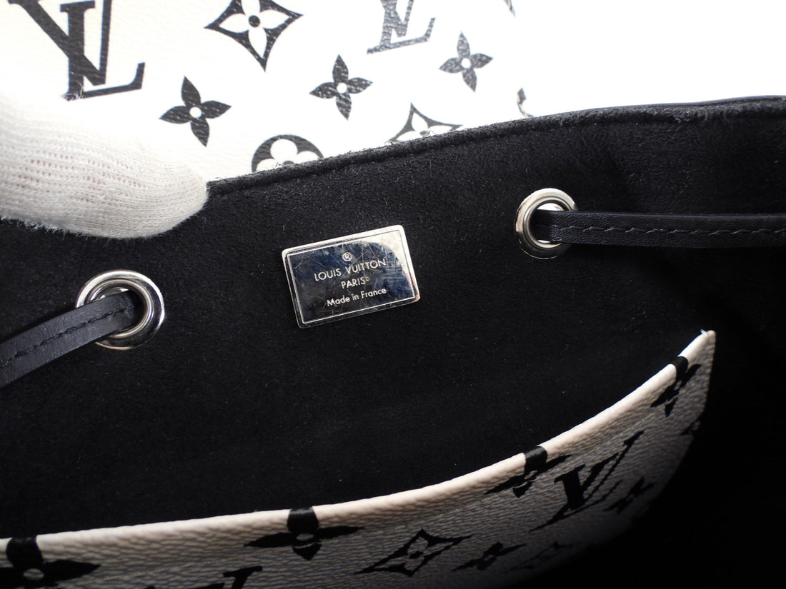 louis vuitton backpack black and white Louis Vuitton Black and White Patent Hot Springs Backpack – I MISS YOU VINTAGE
