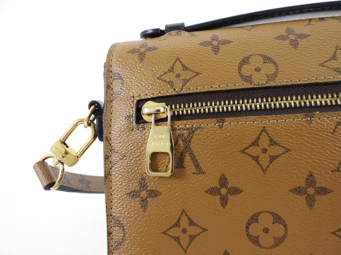 Louis Vuitton Pochette Metis Monogram Reverse Bag