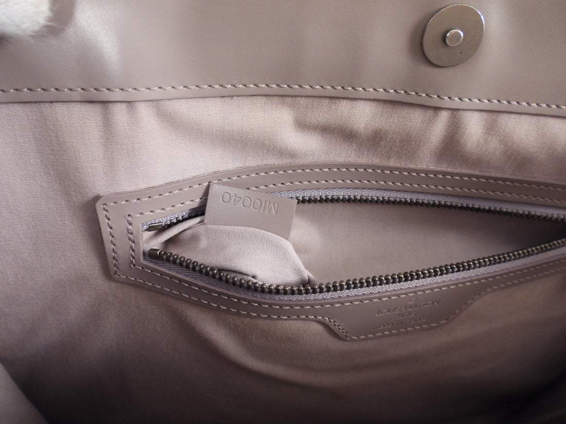 Louis Vuitton Pale Mauve St Tropez Epi Shoulder Bag