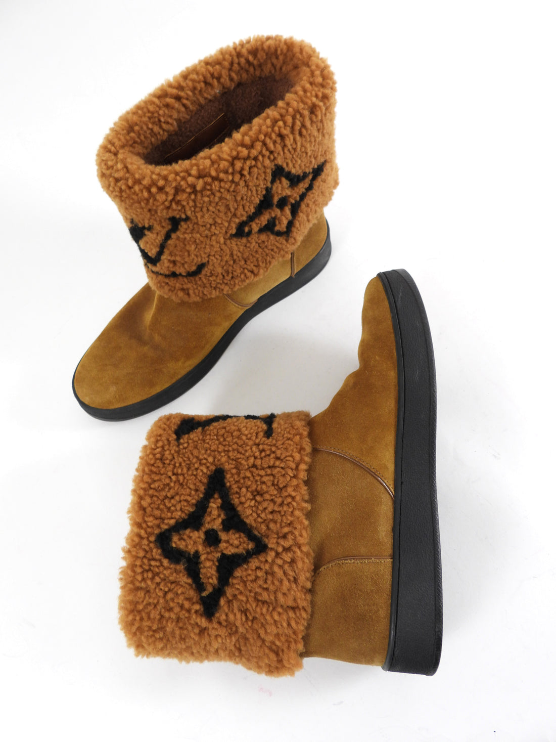 Louis Vuitton Brown Suede and Shearling Monogram Giant Snowdrop Boots - 37