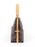 Louis Vuitton Carryall MM Monogram Canvas Shoulder Bag